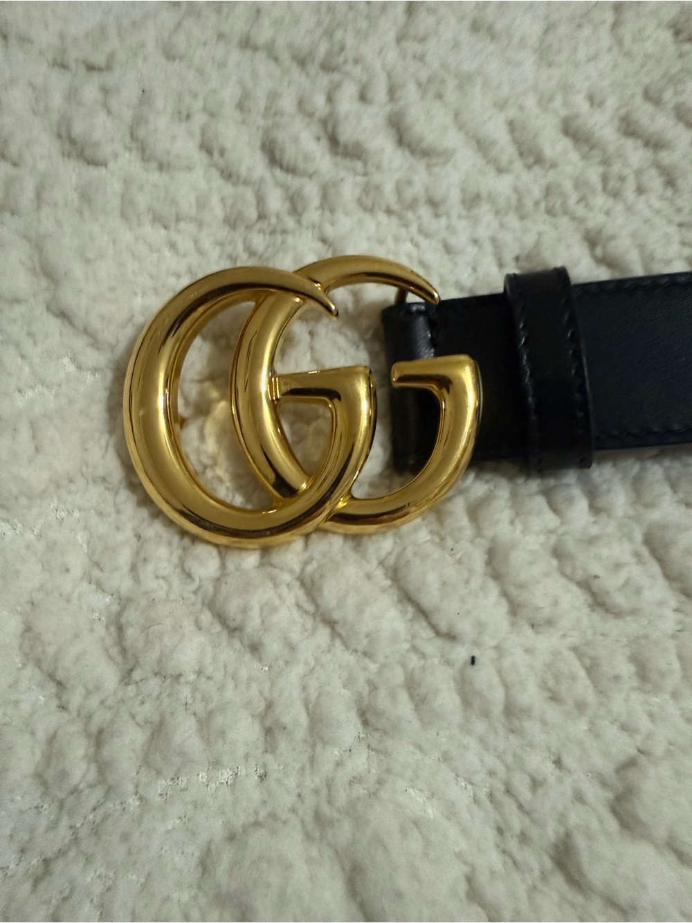 Gucci Black Leather Belt with Gold Double G Logo Buckle - Picture 2 of 5